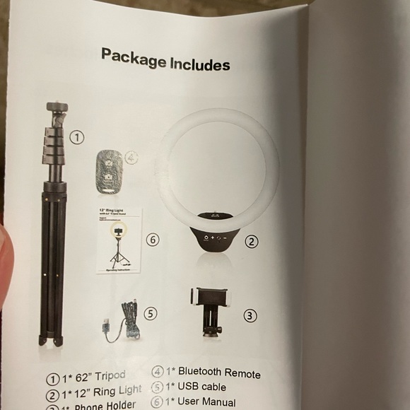 New in box 12” Ring light set with 62” tripod stand - Picture 10 of 13